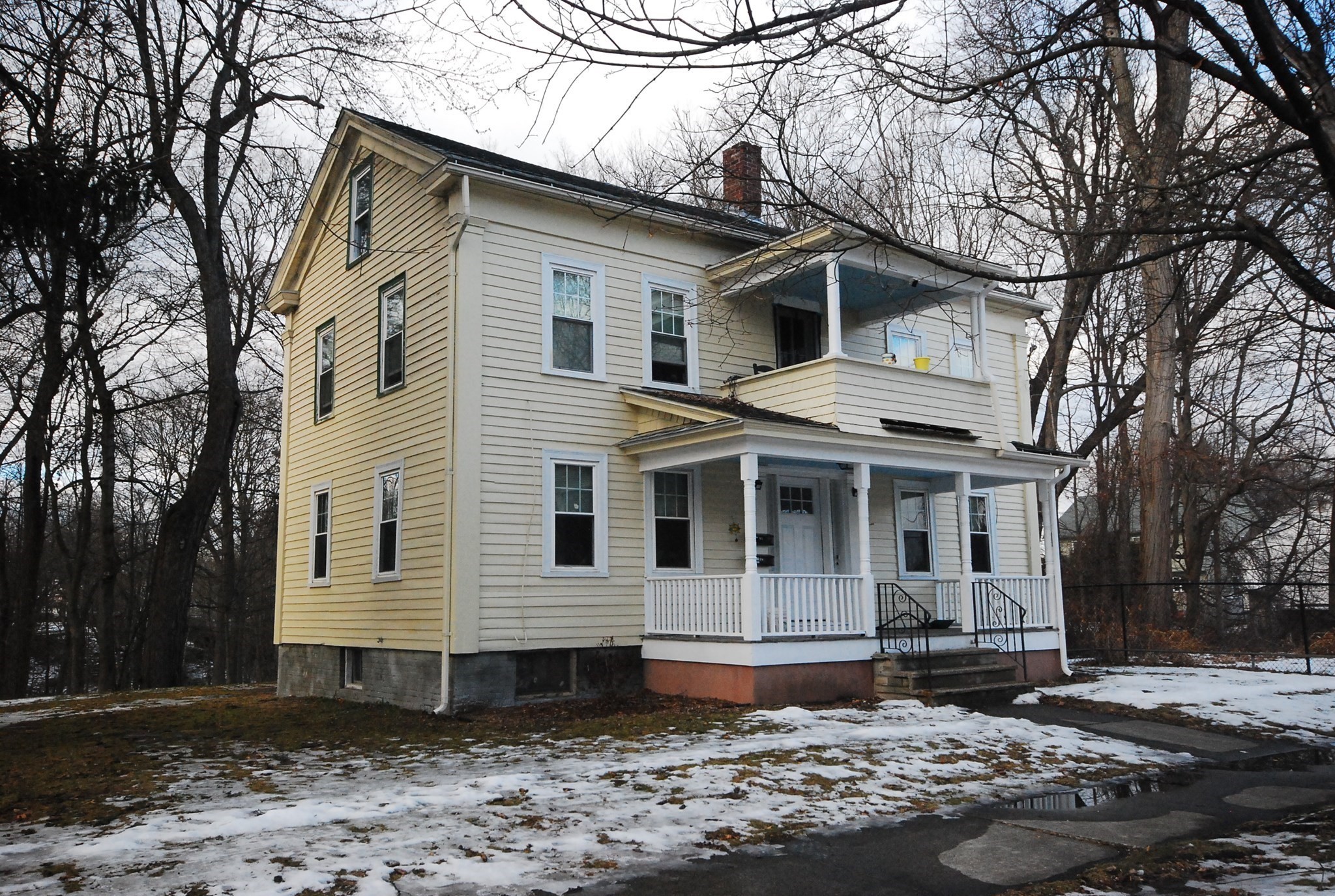 22 Eleanor Rd, Springfield, MA 01108 - Image 2