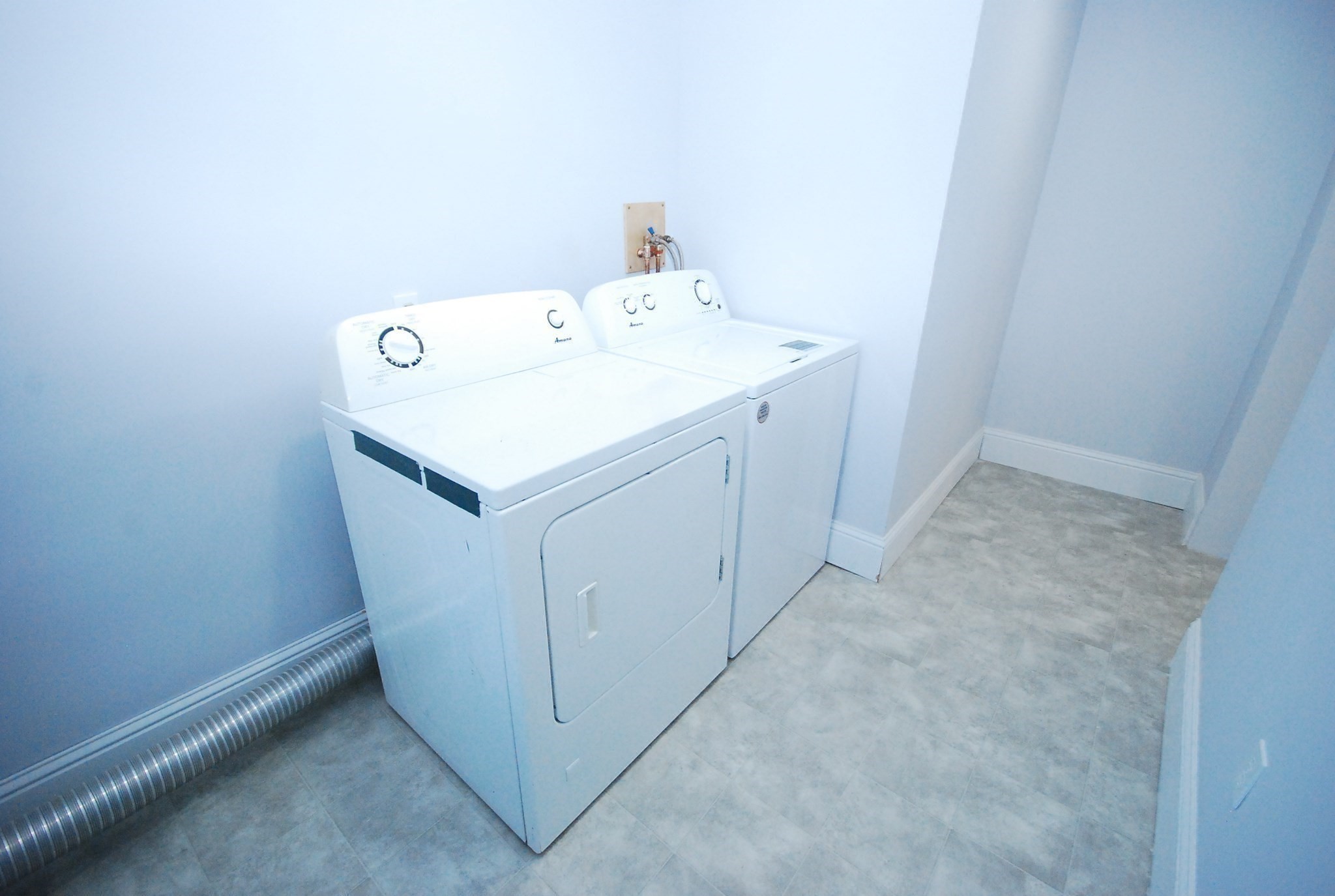 22 Eleanor Rd, Springfield, MA 01108 - Image 13