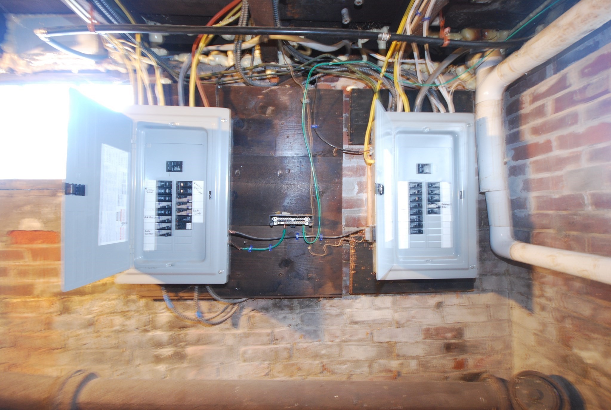 22 Eleanor Rd, Springfield, MA 01108 - Image 40