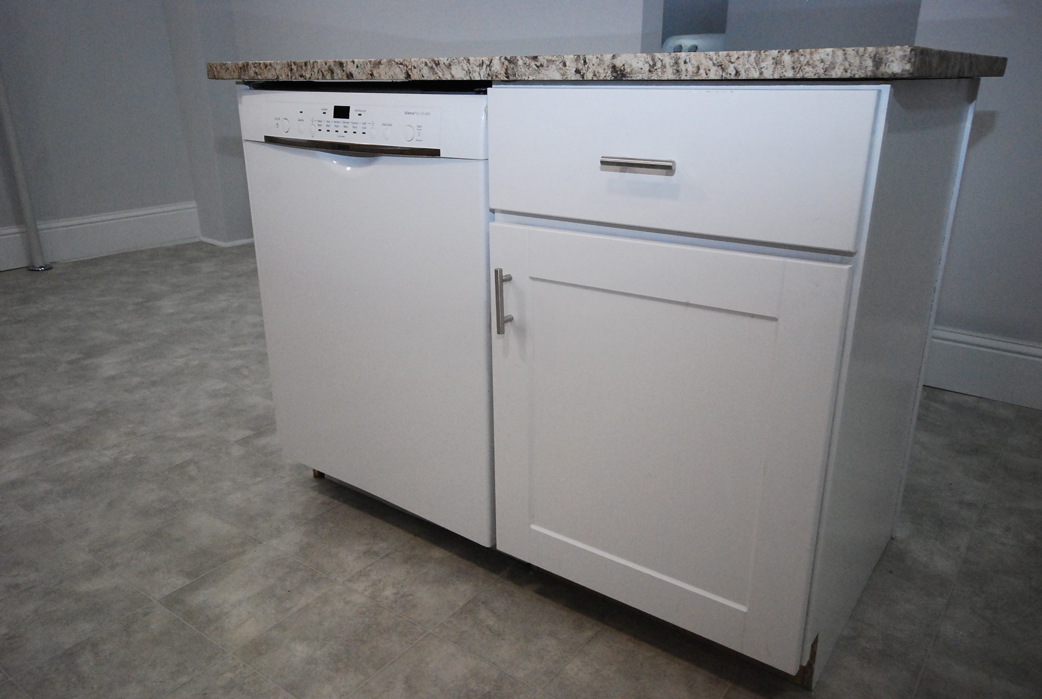 22 Eleanor Rd, Springfield, MA 01108 - Image 9