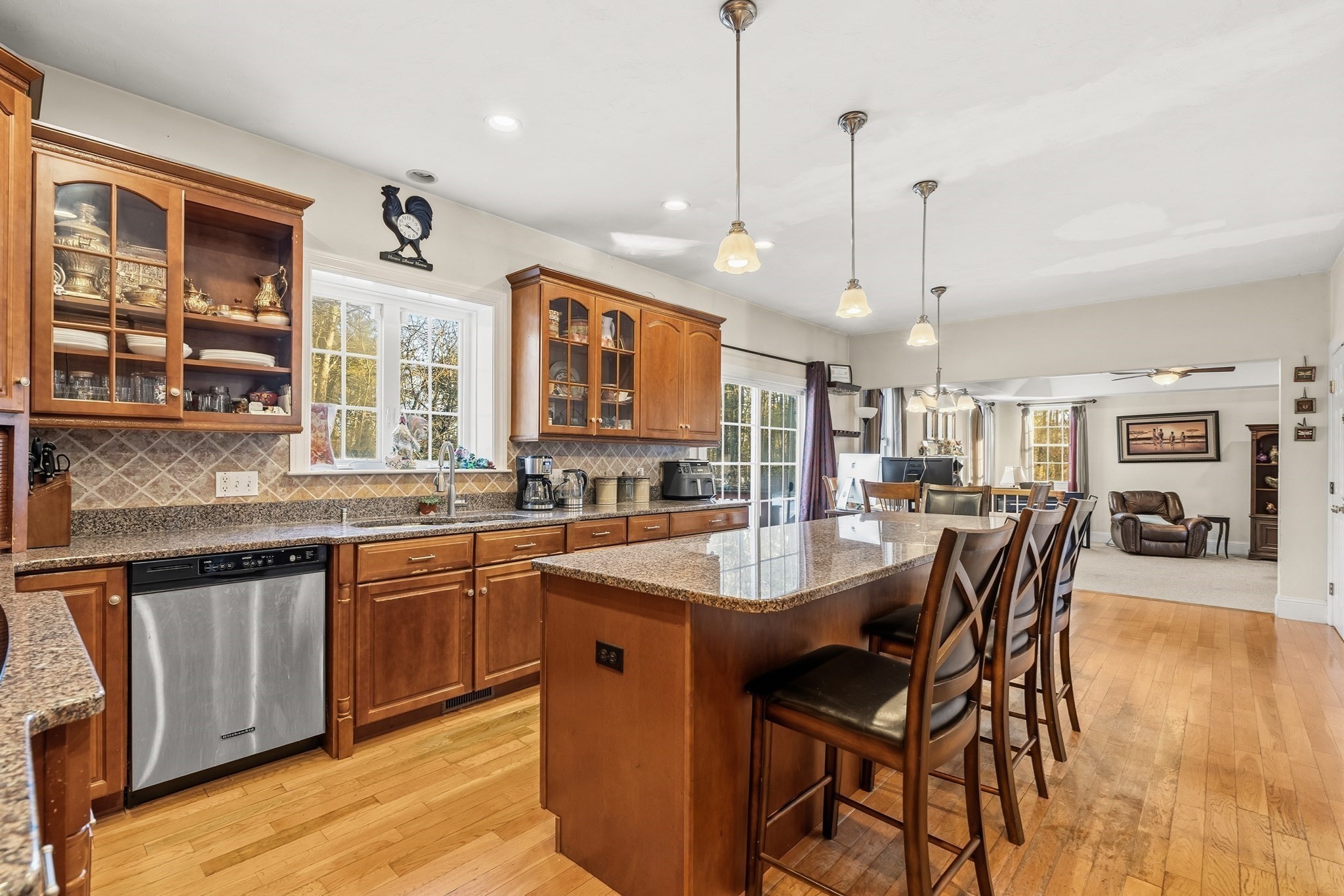 46 Mirimichi St, Plainville, MA 02762 - Image 5