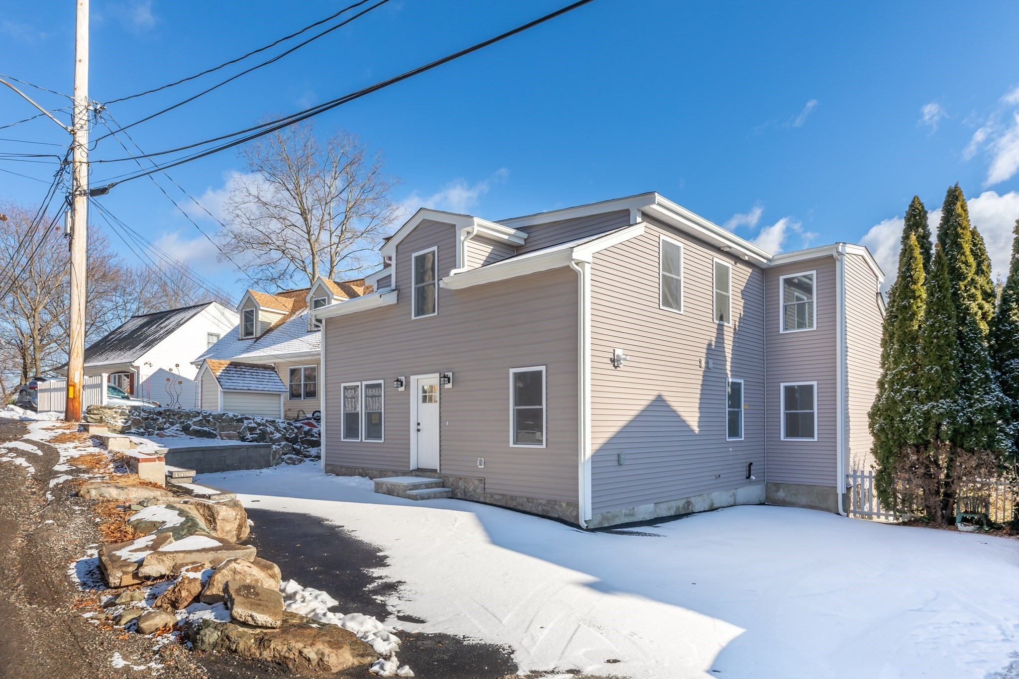 23 Hillcrest St, Waltham, MA 02451 - Image 3