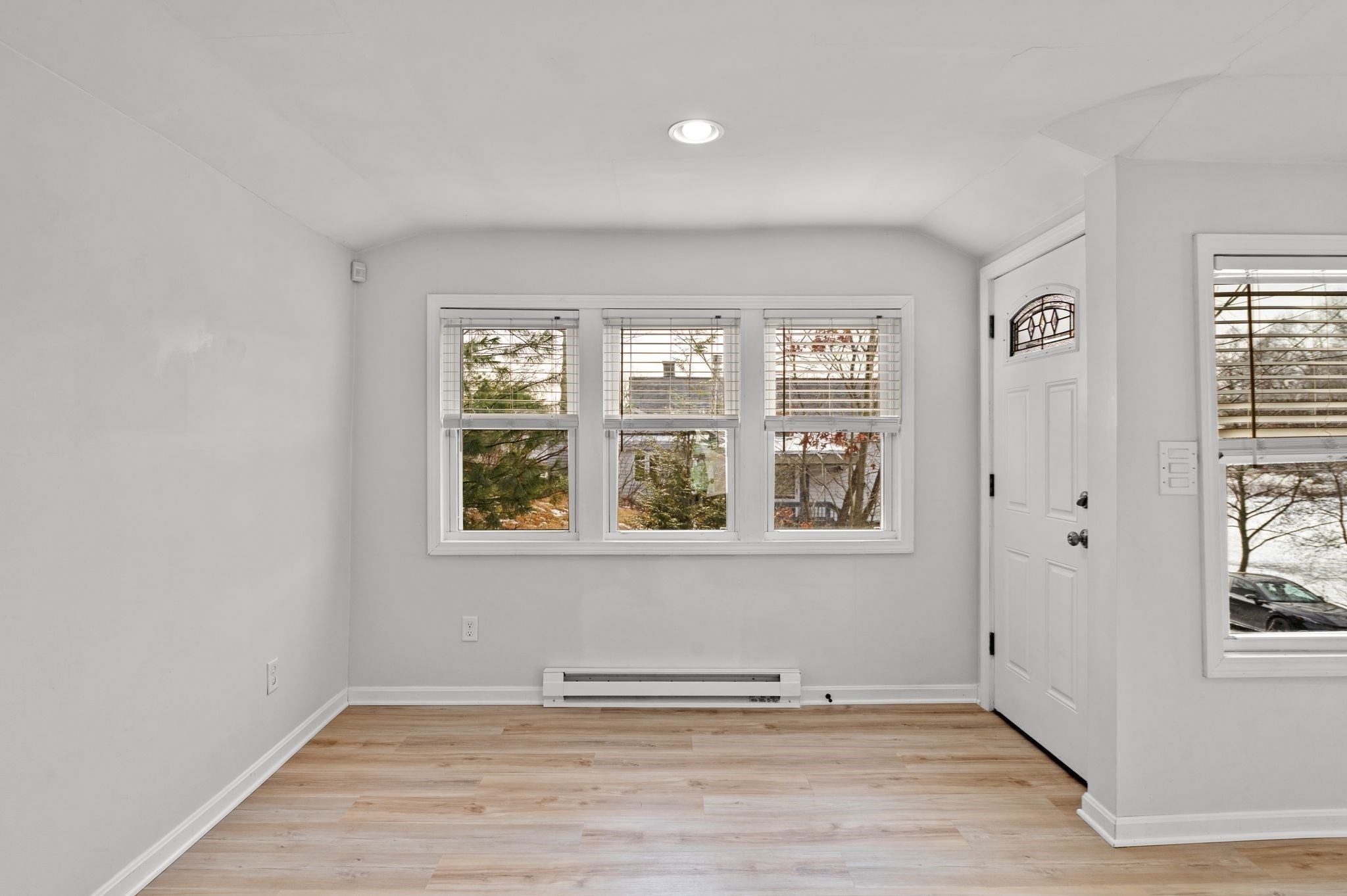 93 Sweetwater St, Saugus, MA 01906 - Image 10