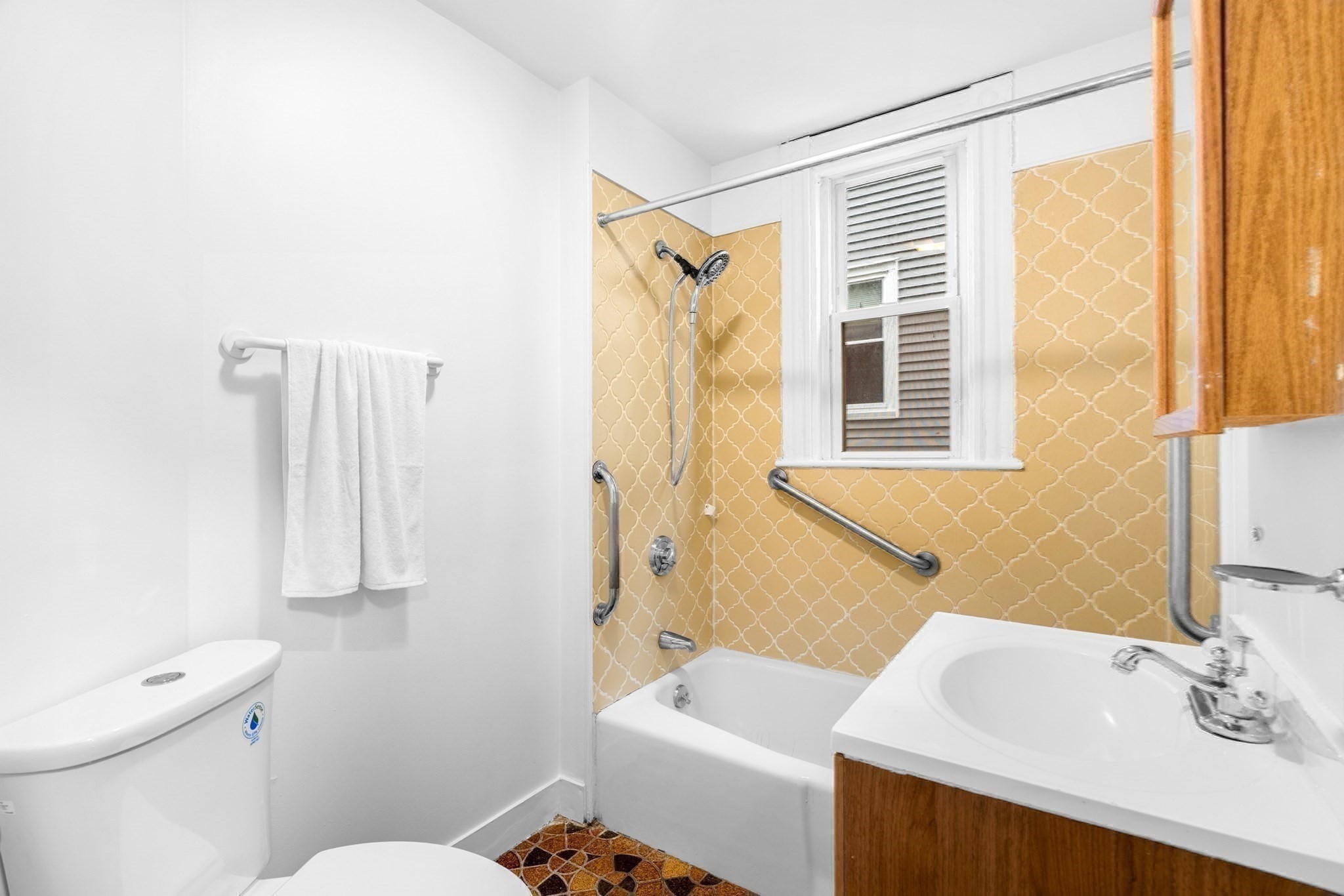 28 Lawn St Unit 1, Mission Hill, Boston, MA 02120 - Image 17