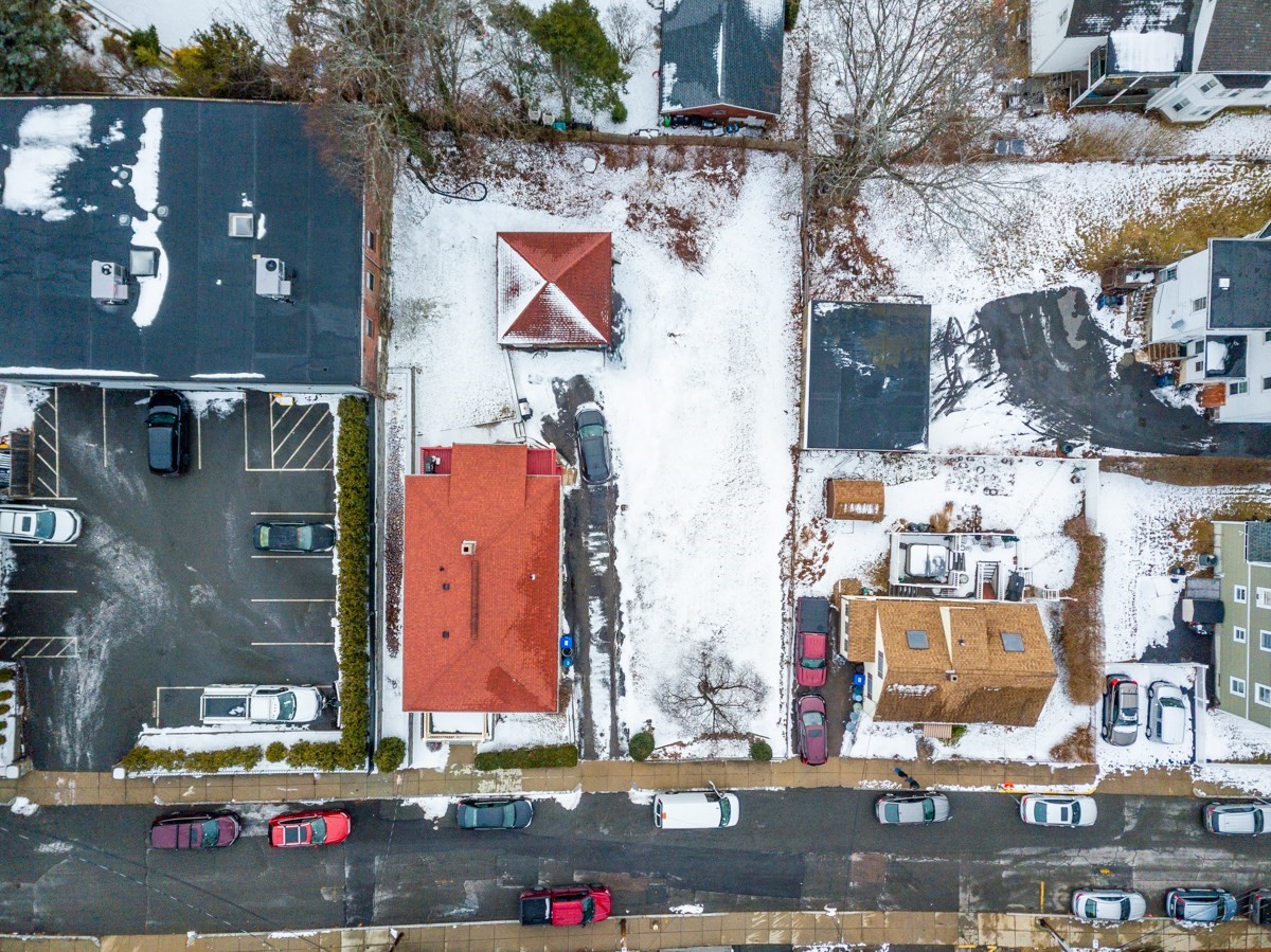 9 Ledge Hll Road, West Roxbury, Boston, MA 02132 - Image 2