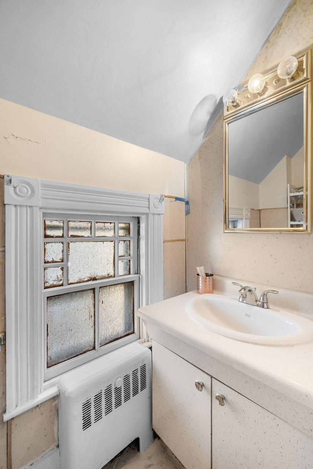 11 Round Hill St, Jamaica Plain, Boston, MA 02130 - Image 20