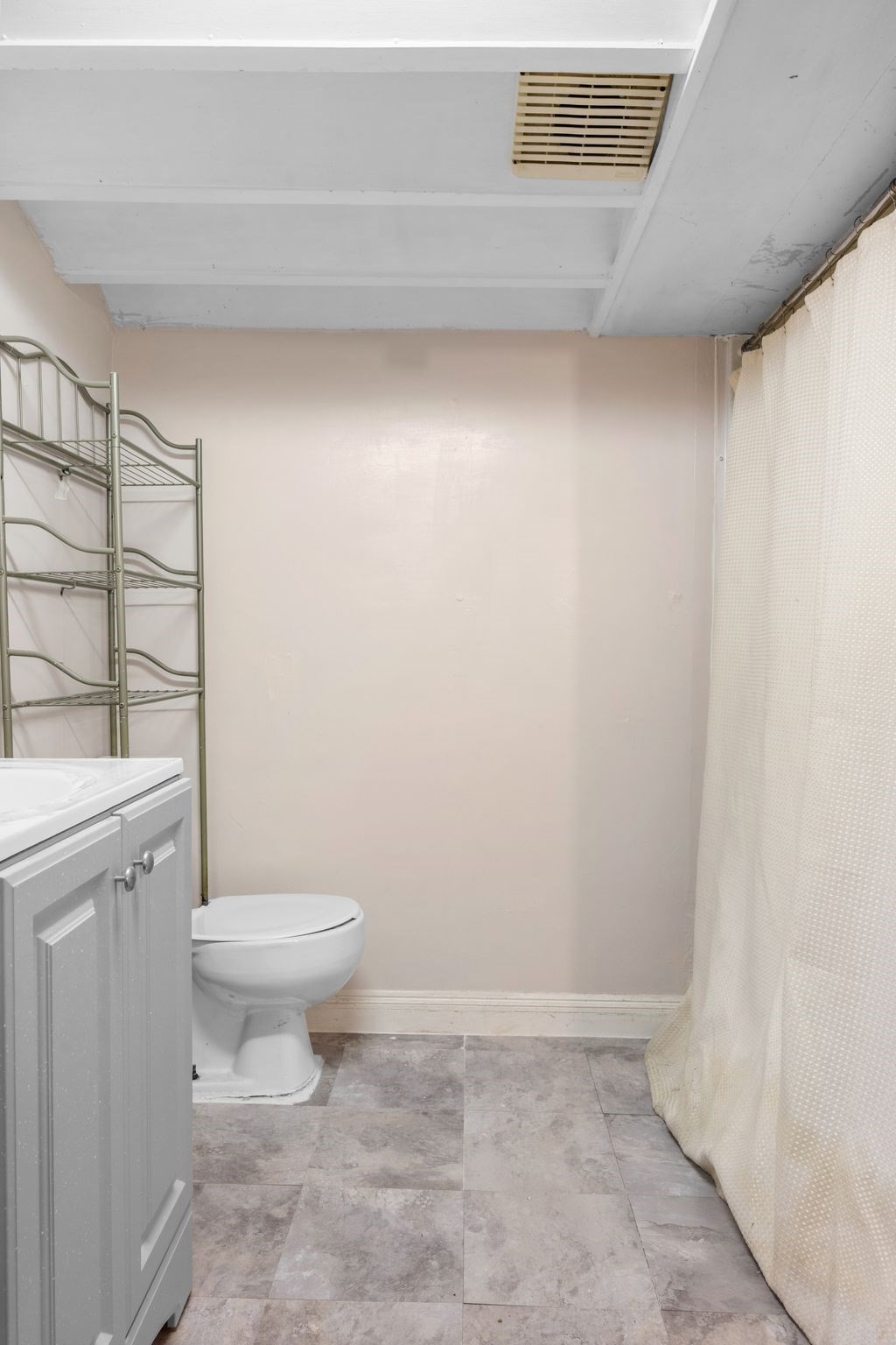 11 Round Hill St, Jamaica Plain, Boston, MA 02130 - Image 31