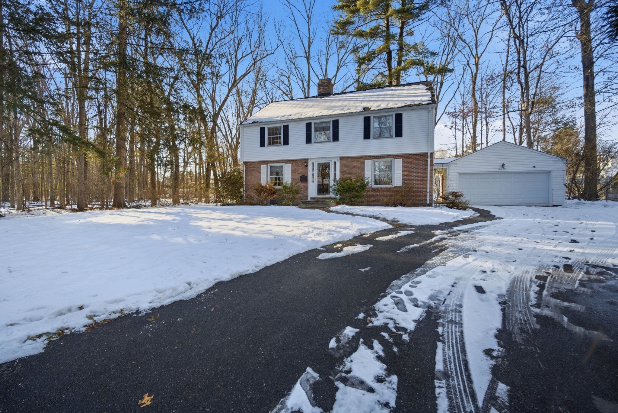 46 Puritan Cir, Springfield, MA 01119 - Image 2