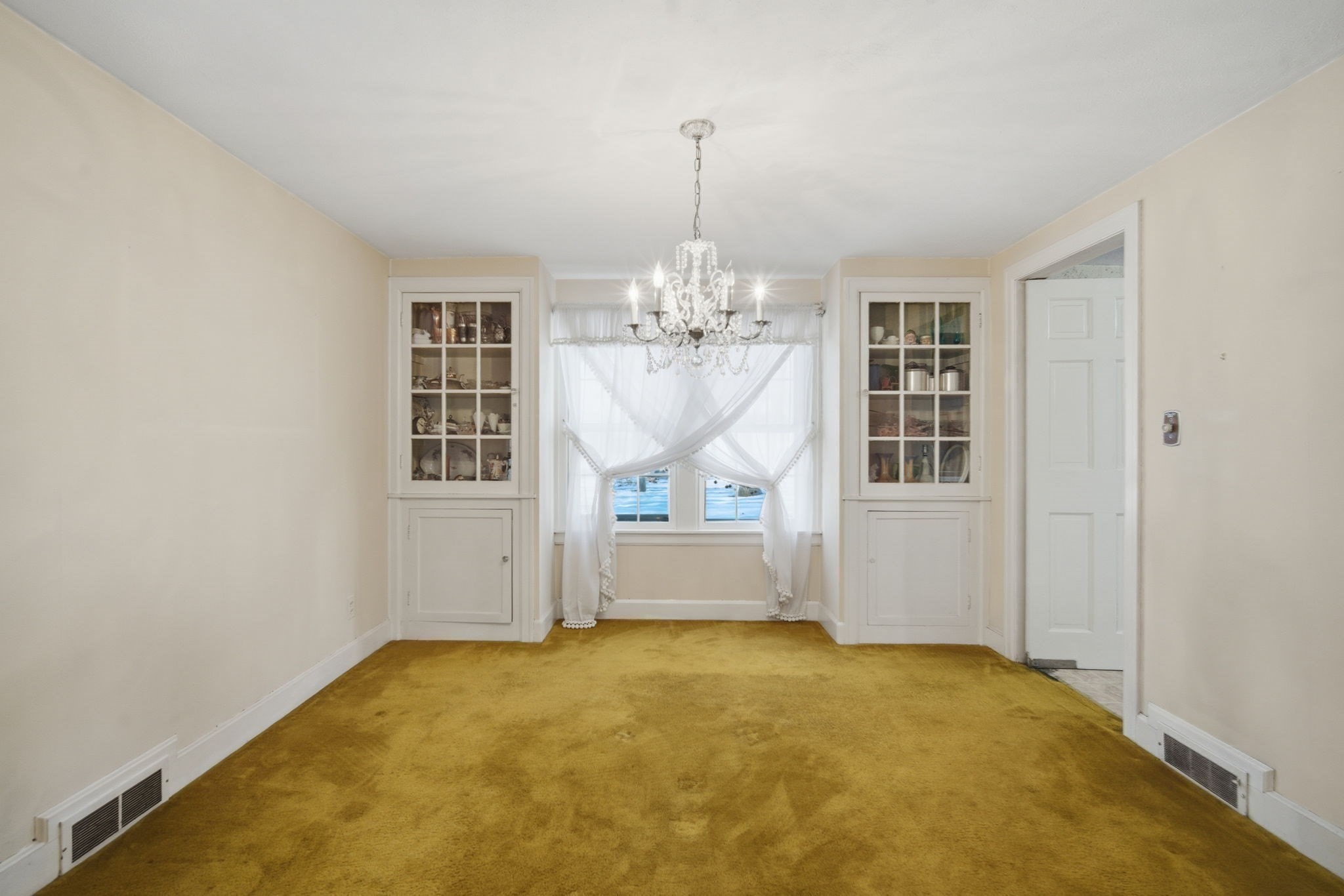 46 Puritan Cir, Springfield, MA 01119 - Image 12