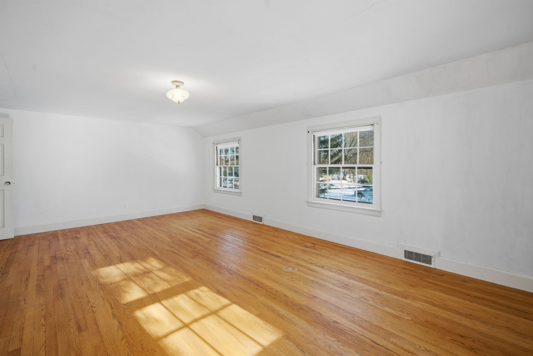 46 Puritan Cir, Springfield, MA 01119 - Image 16