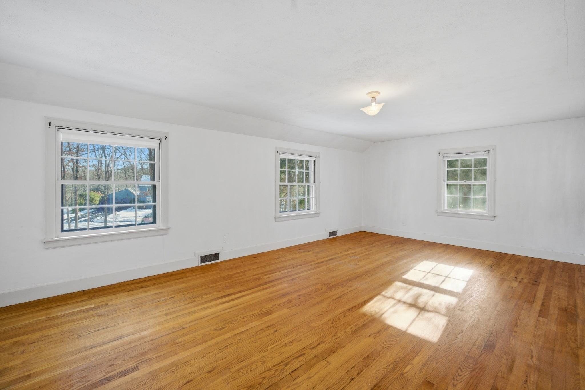 46 Puritan Cir, Springfield, MA 01119 - Image 18