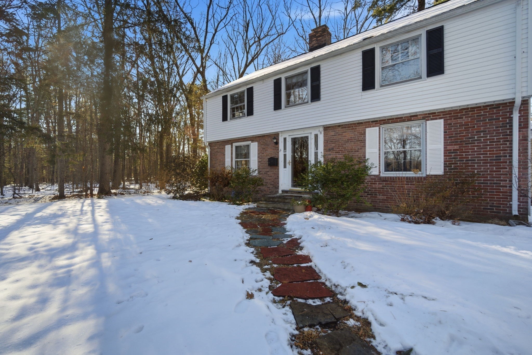 46 Puritan Cir, Springfield, MA 01119 - Image 4