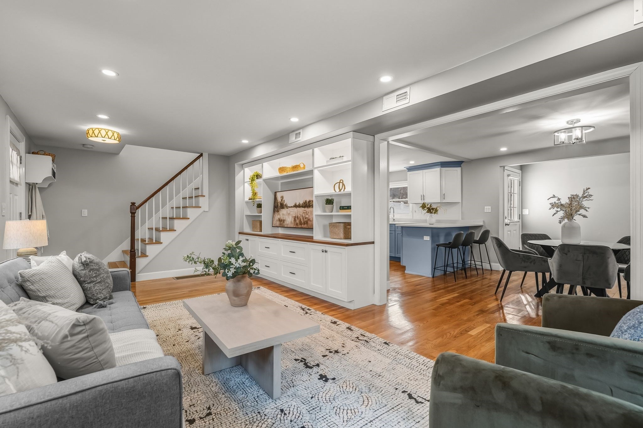 112 Wendell St, Winchester, MA 01890 - Image 2