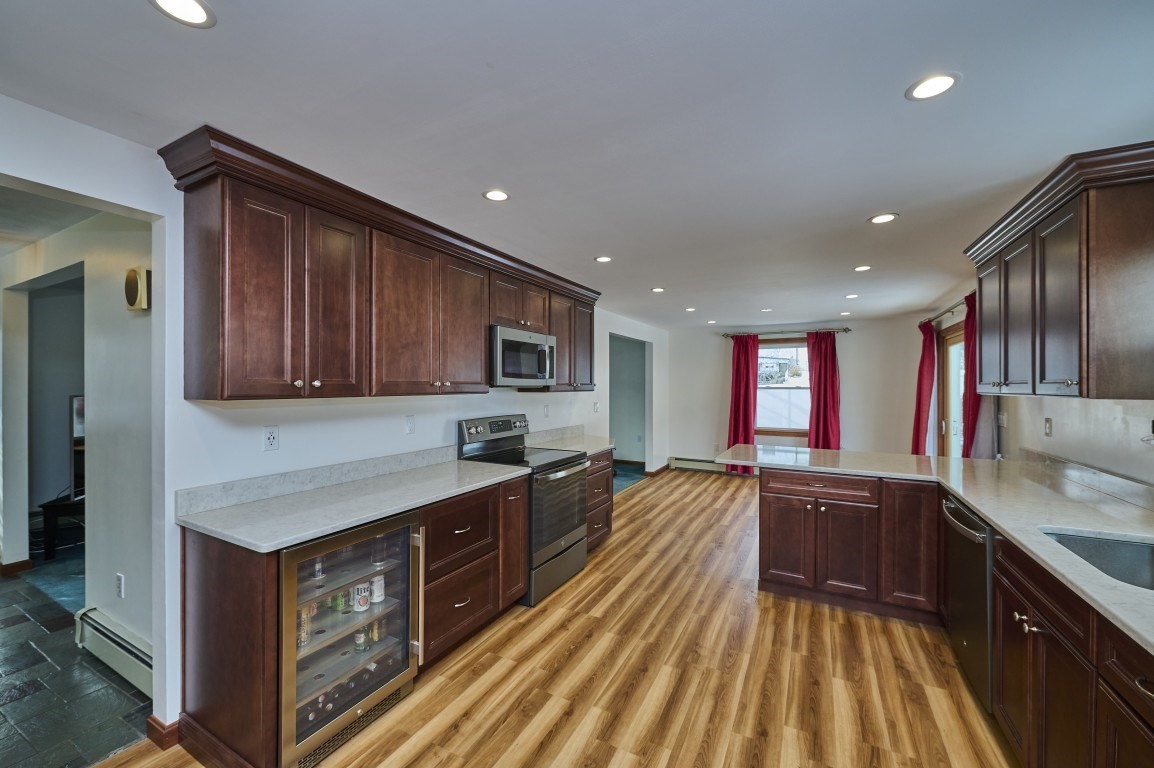 31 Walton St, Waltham, MA 02451 - Image 13