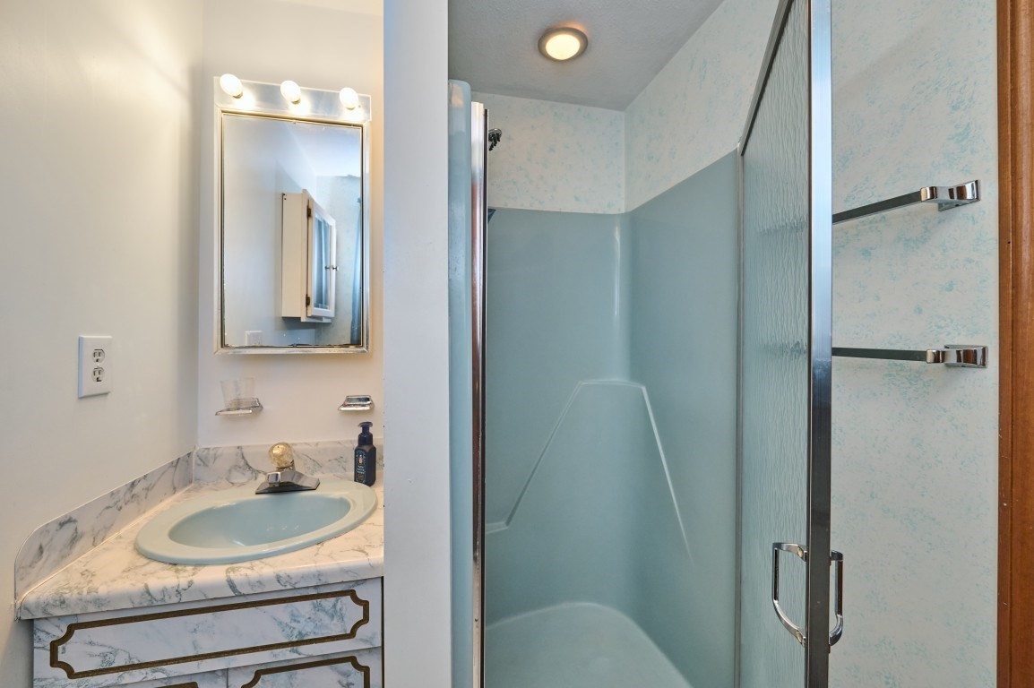 31 Walton St, Waltham, MA 02451 - Image 27