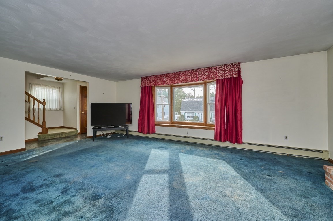 31 Walton St, Waltham, MA 02451 - Image 8