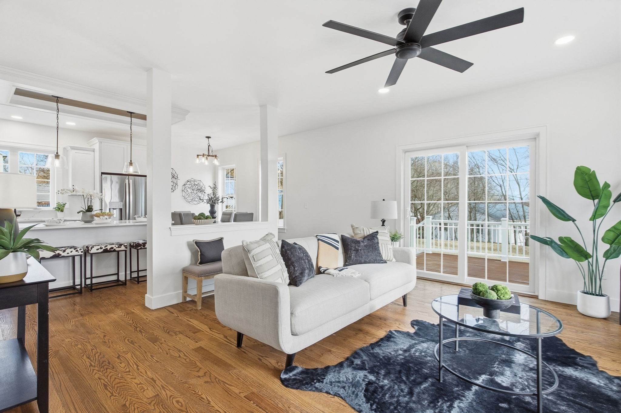 28 Arlington St, Woburn, MA 01801 - Image 8