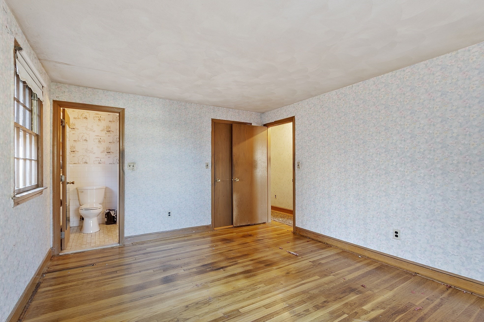 48 Meadowbrook Rd, Bedford, MA 01730 - Image 16