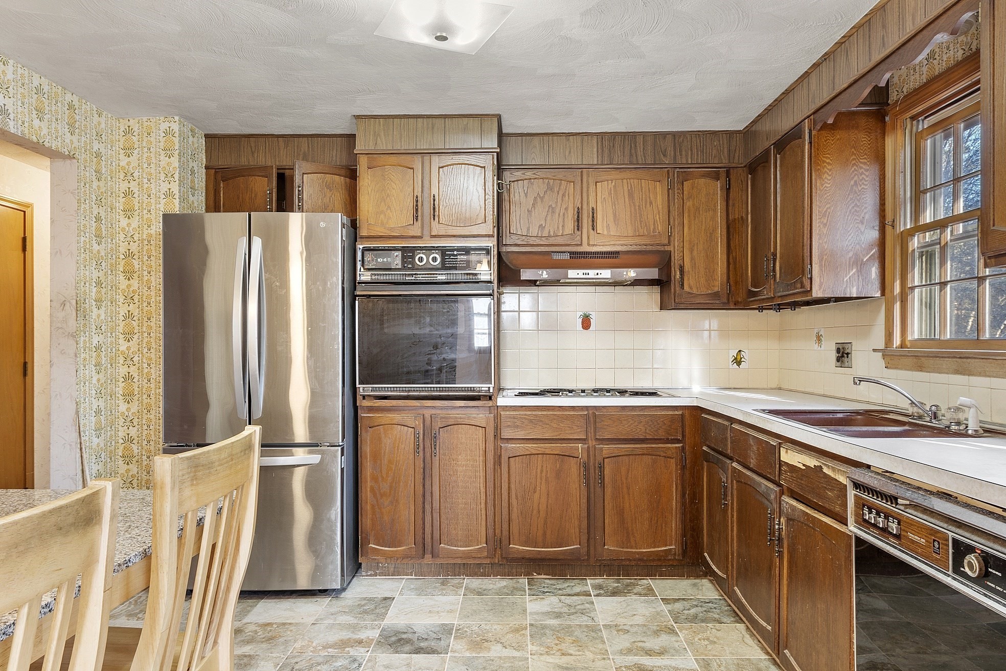 48 Meadowbrook Rd, Bedford, MA 01730 - Image 8