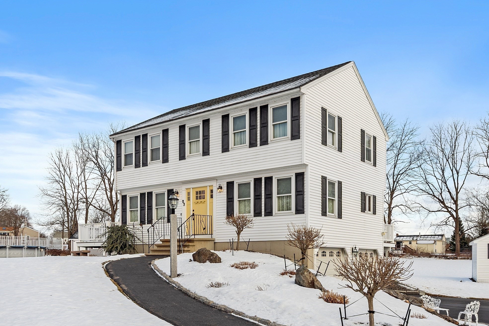 23 Blackberry Fields Road, Dracut, MA 01826