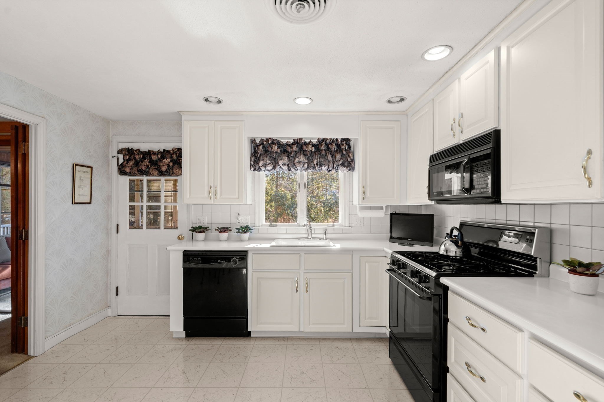36 Cedarcrest Road, Canton, MA 02021 - Image 3