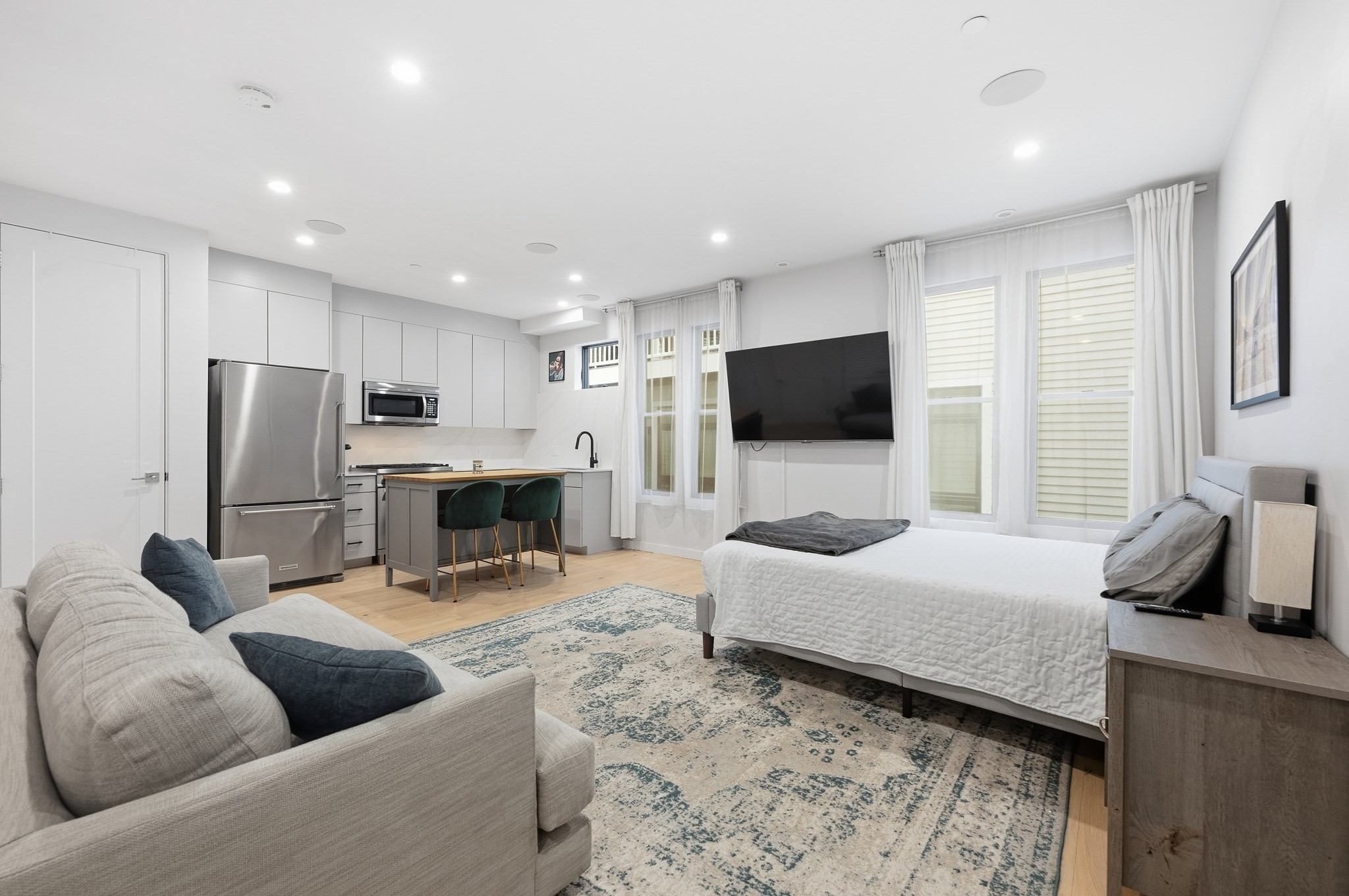 340 W 2nd St Unit 5A, South Boston, Boston, MA 02127