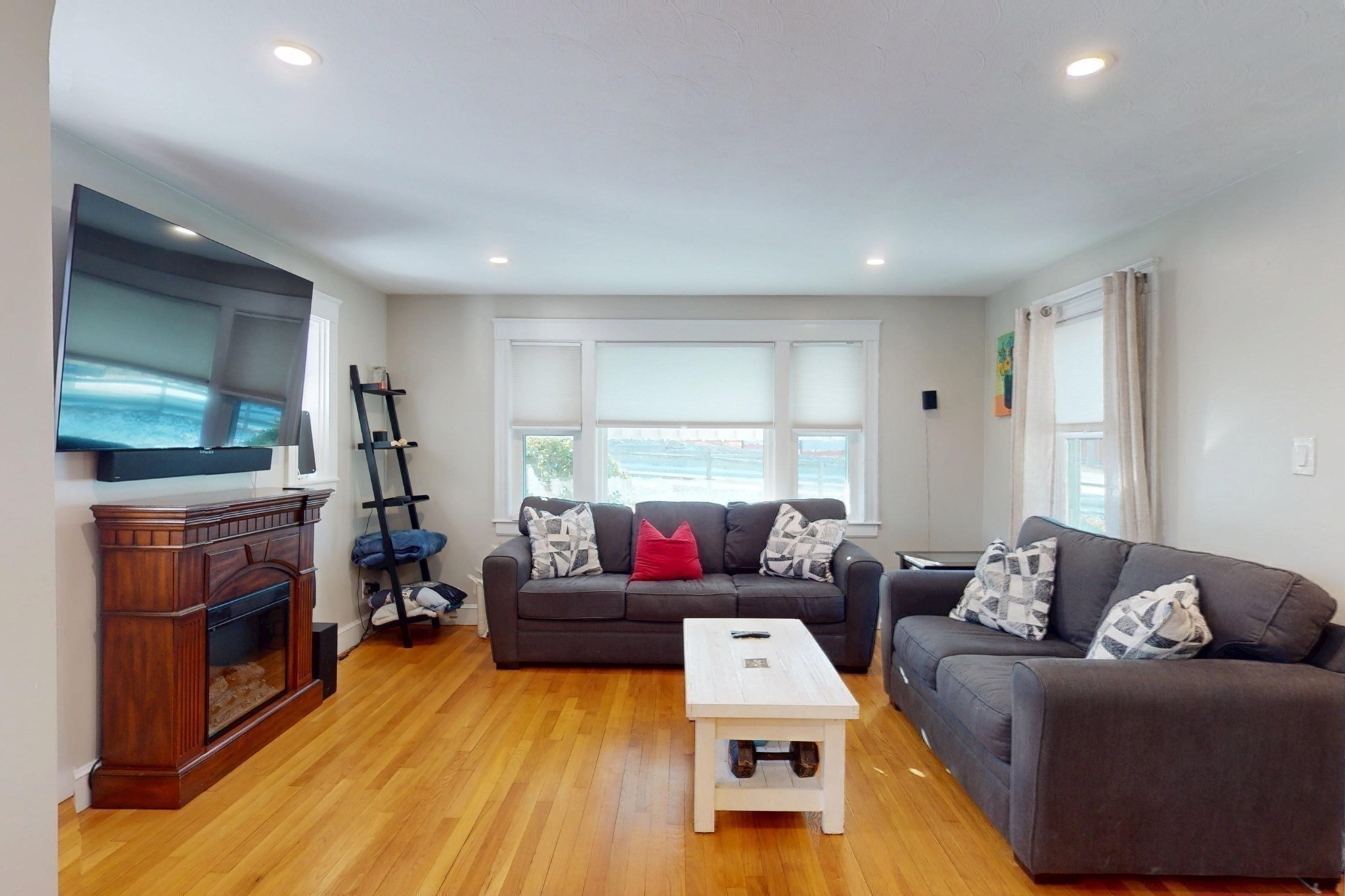 1393 Trapelo Road, Waltham, MA 02451 - Image 18