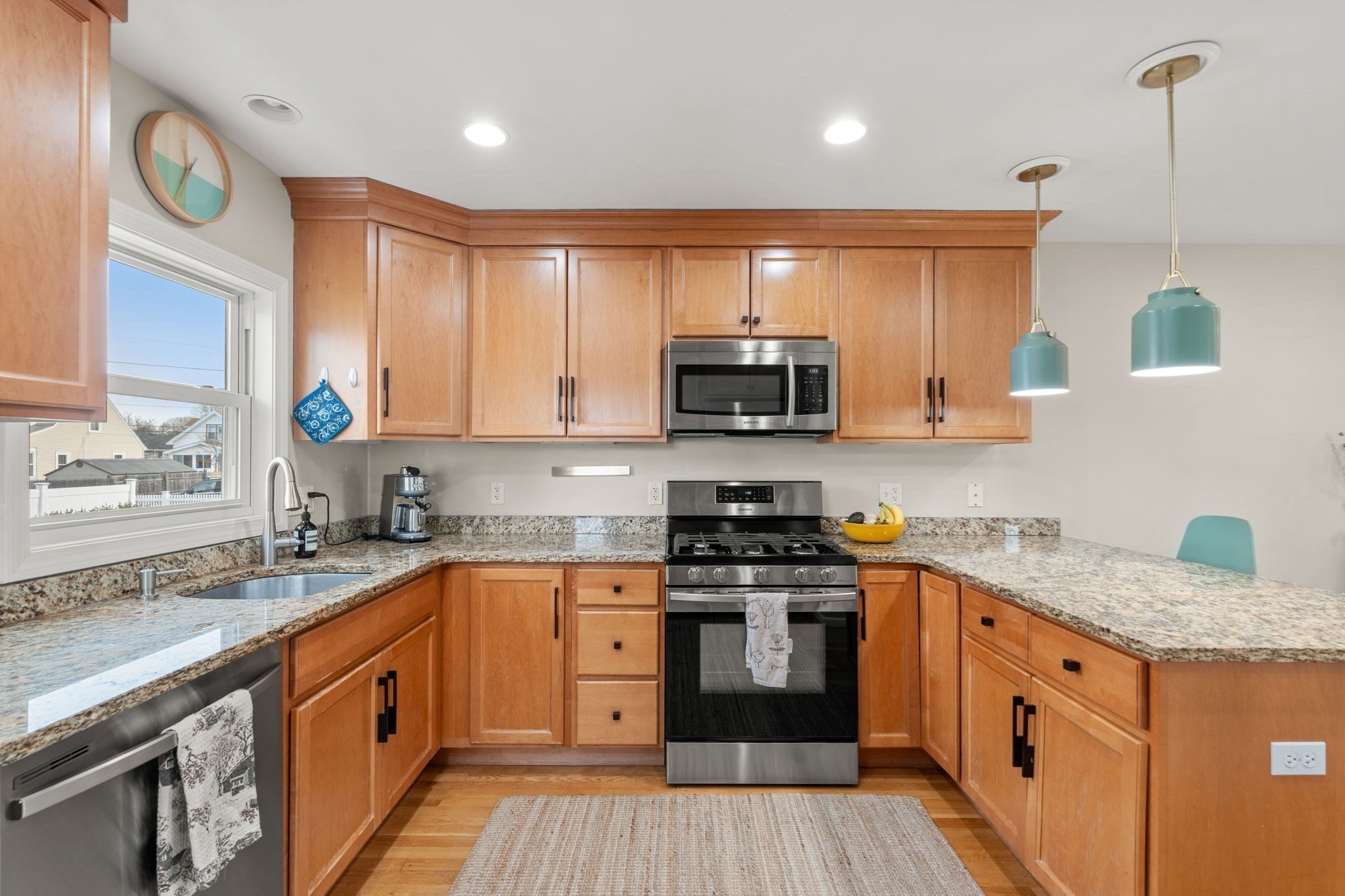284 Riverside Ave Unit 1, Medford, MA 02155 - Image 2