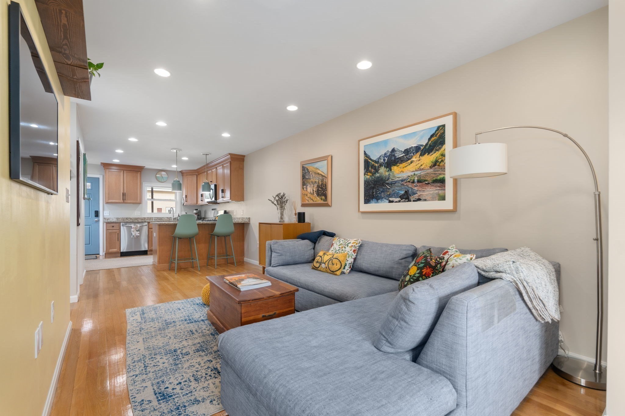 284 Riverside Ave Unit 1, Medford, MA 02155 - Image 3