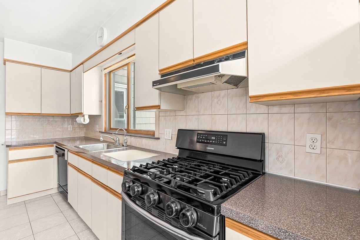 20 Pond Street, Stoneham, MA 02180 - Image 12