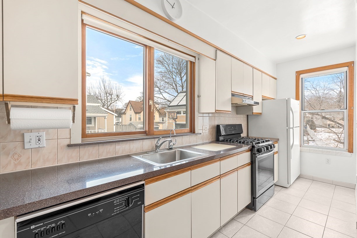 20 Pond Street, Stoneham, MA 02180 - Image 13