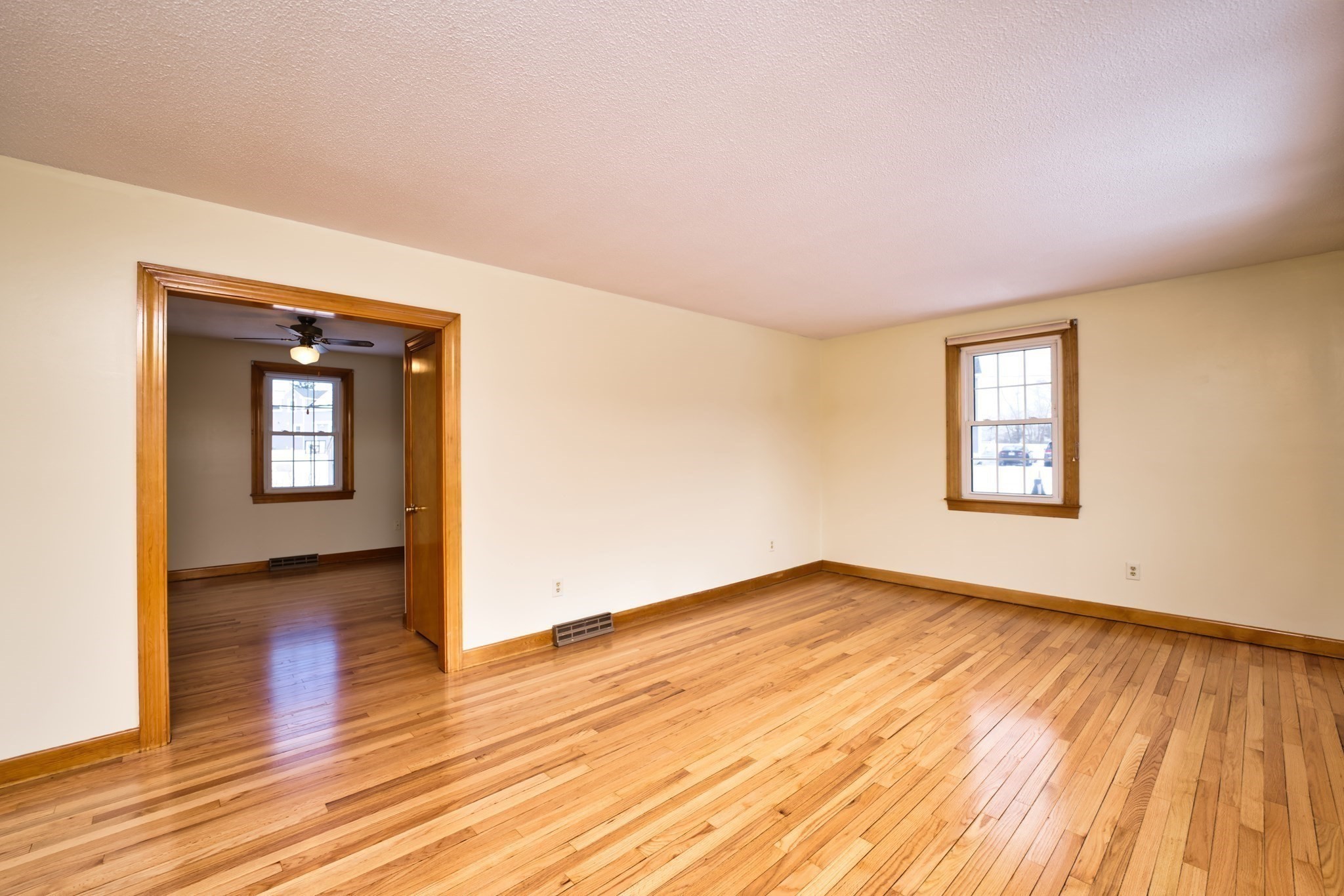 303 Cummington St, New Bedford, MA 02745 - Image 5