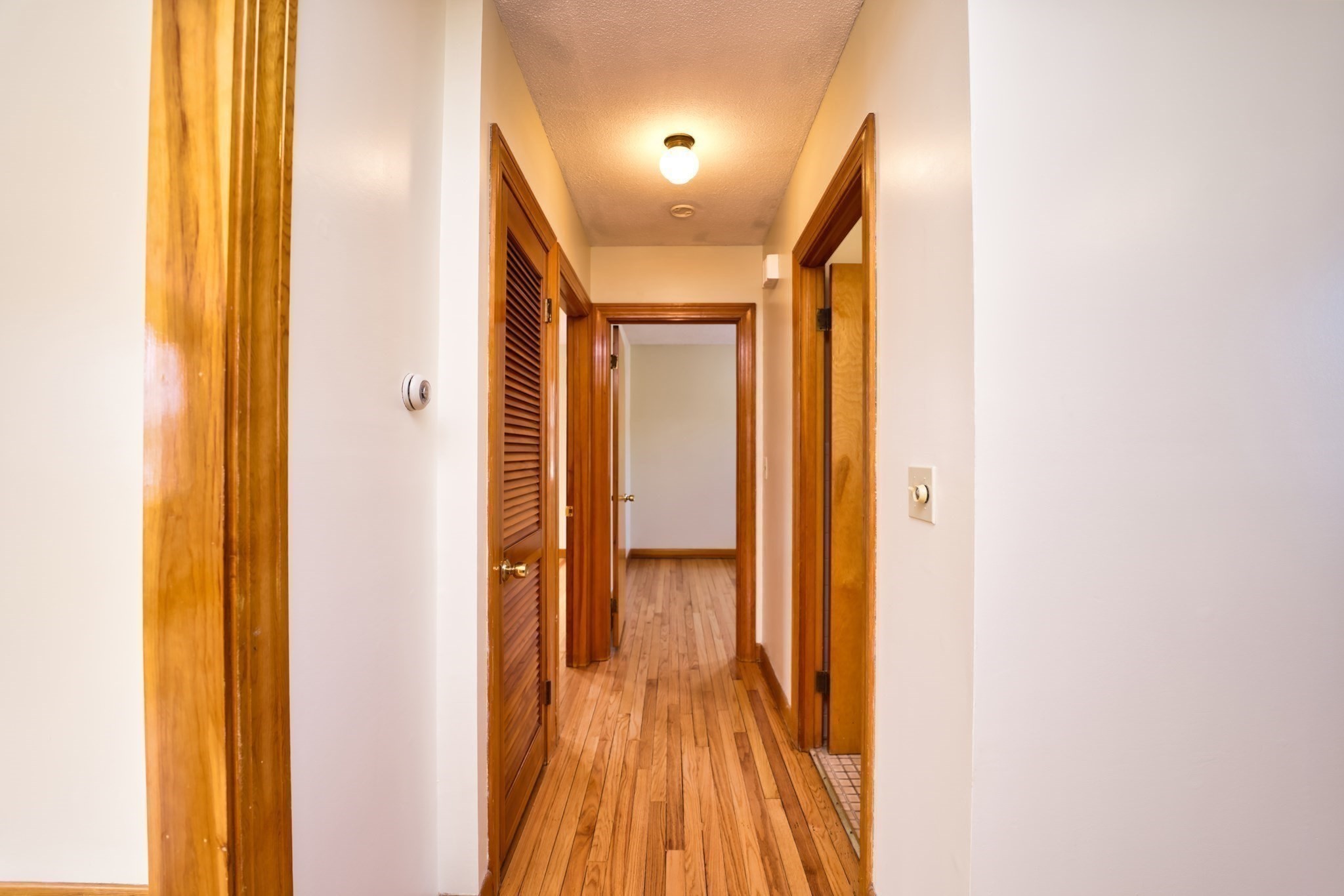 303 Cummington St, New Bedford, MA 02745 - Image 9