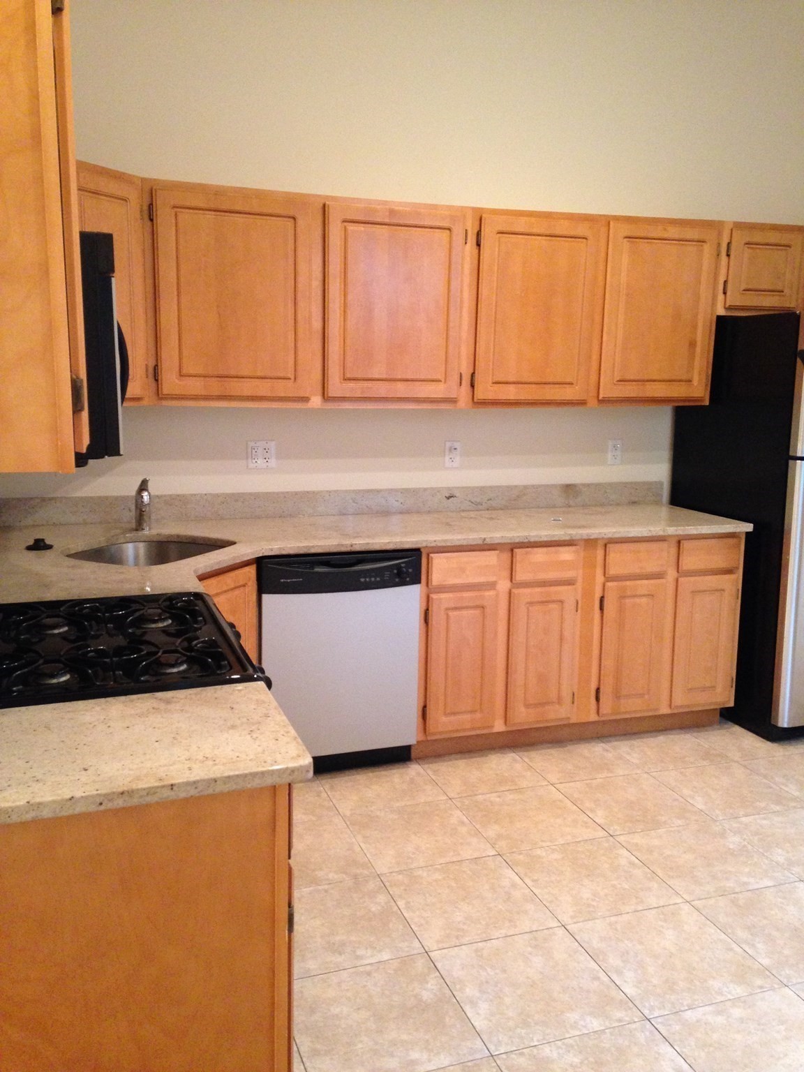 30 Millmont St Unit 2, Fort Hill, Boston, MA 02119 - Image 3