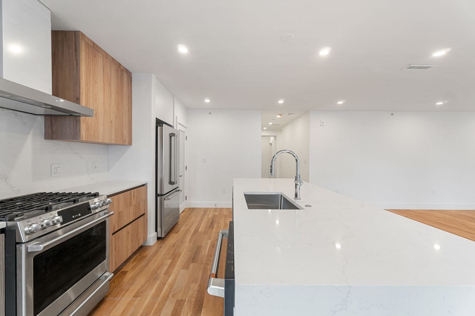 6 Devine Way Unit 2, South Boston, Boston, MA 02127 - Image 10