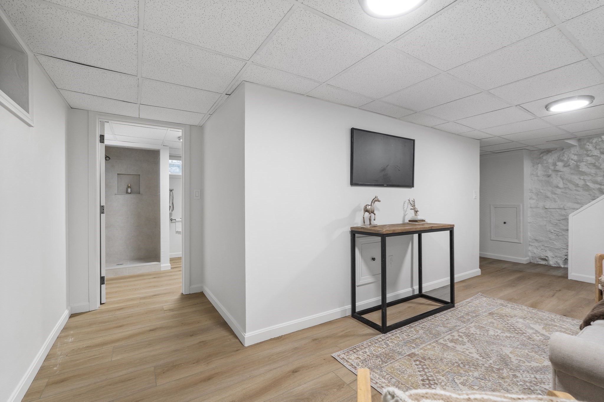 21 Fenton, Lynn, MA 01905 - Image 15