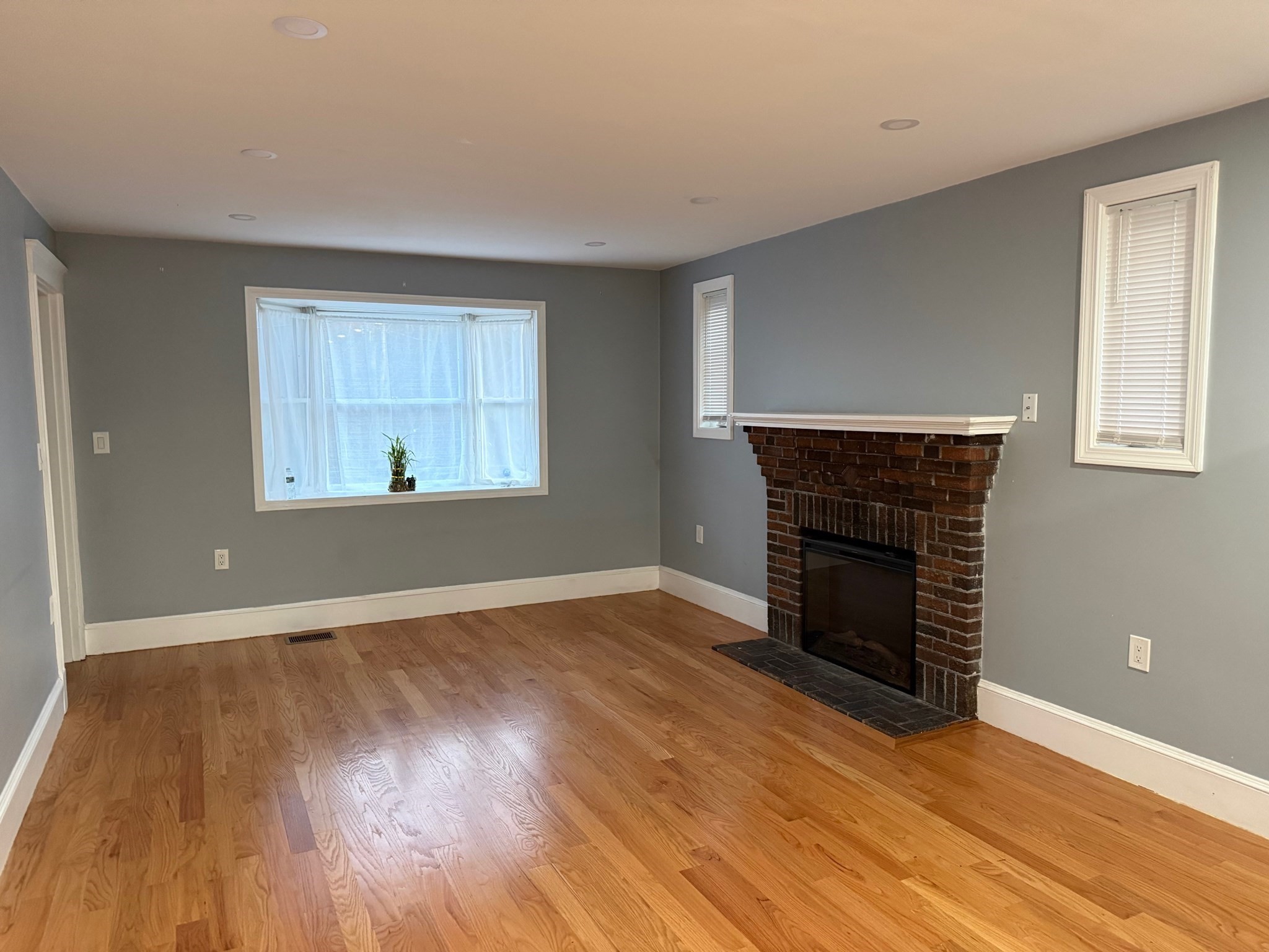 197 Hobart, Quincy, MA 02170 - Image 3