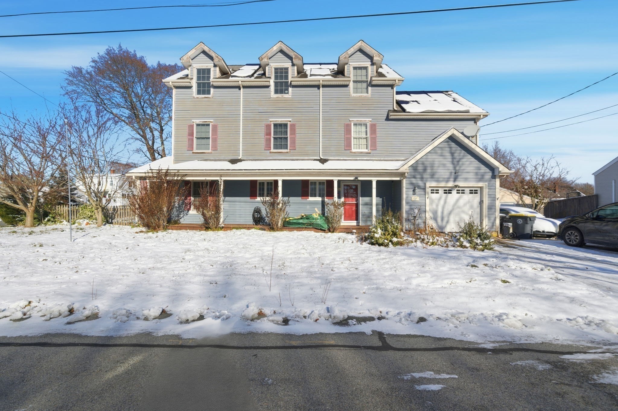 46 Lilac Ave, Somerset, MA 02726 - Image 1