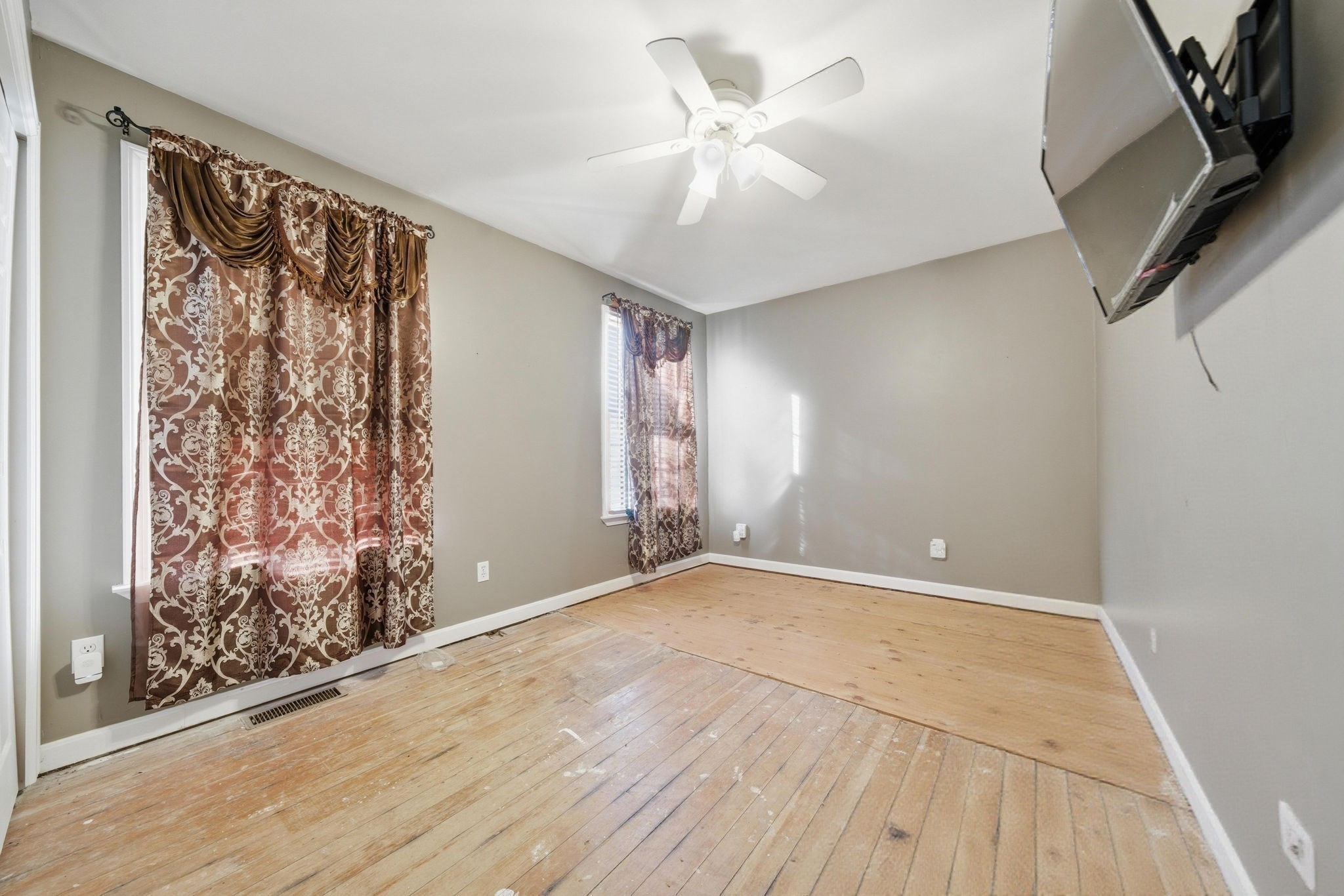 46 Lilac Ave, Somerset, MA 02726 - Image 10