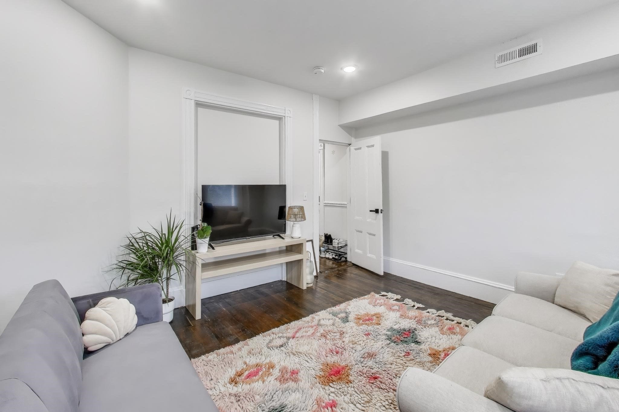 65 Lambert Ave, Fort Hill, Boston, MA 02119 - Image 8