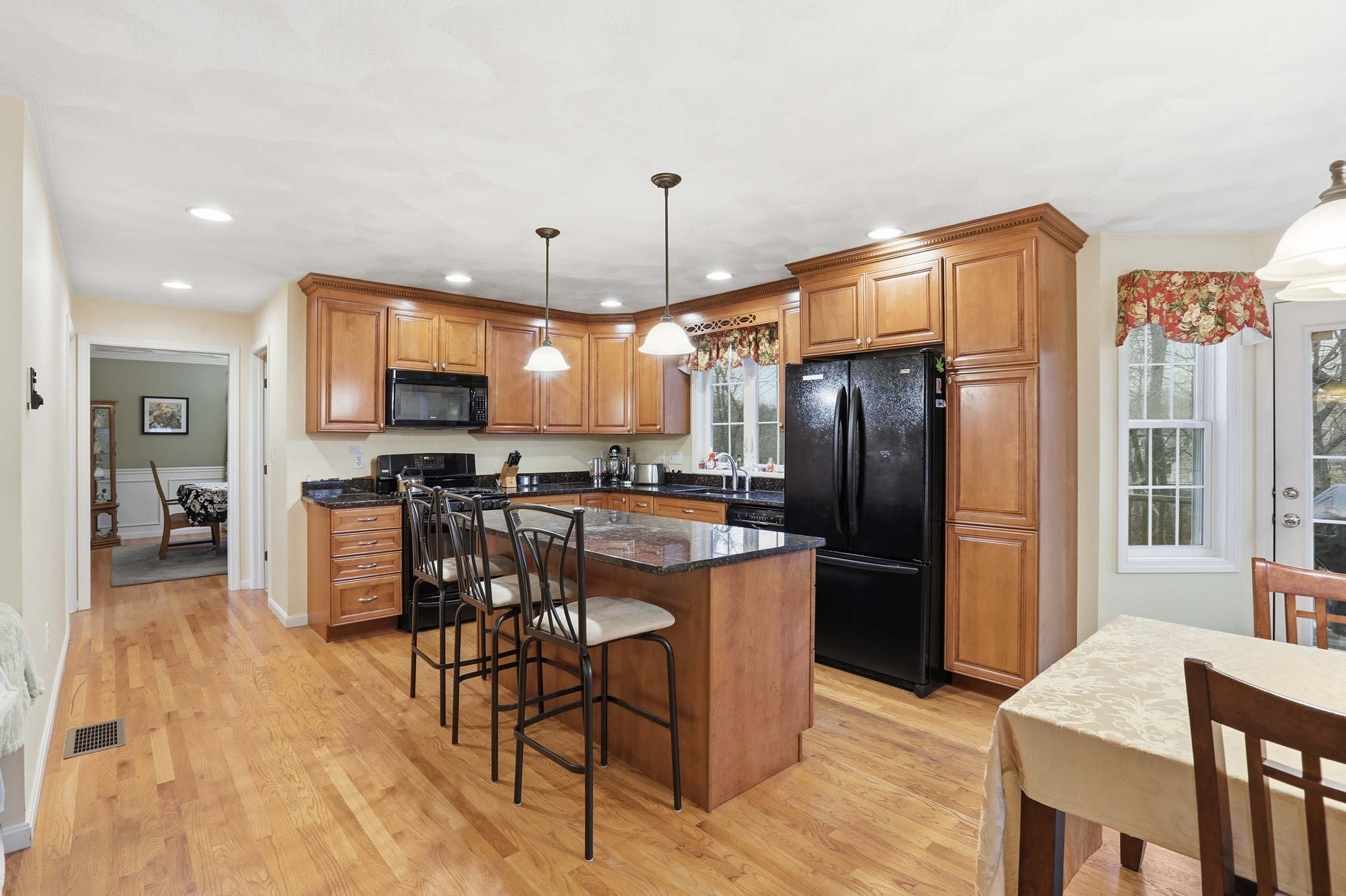 233 Bartholomew Street, Peabody, MA 01960 - Image 8