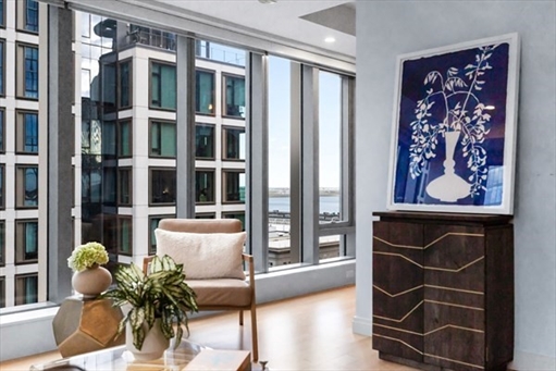 135 Seaport Blvd, Apt 1503