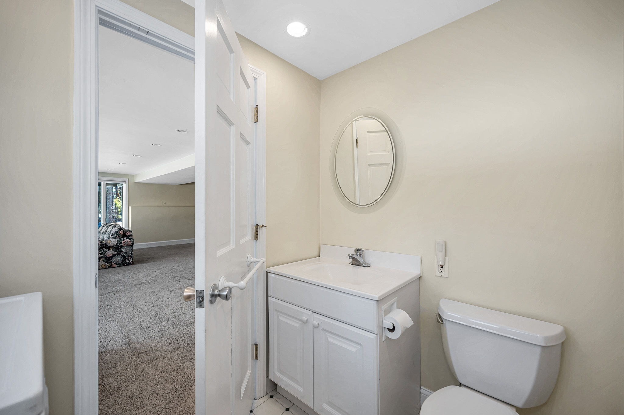 15 Roberts Street, Chelmsford, MA 01824 - Image 27