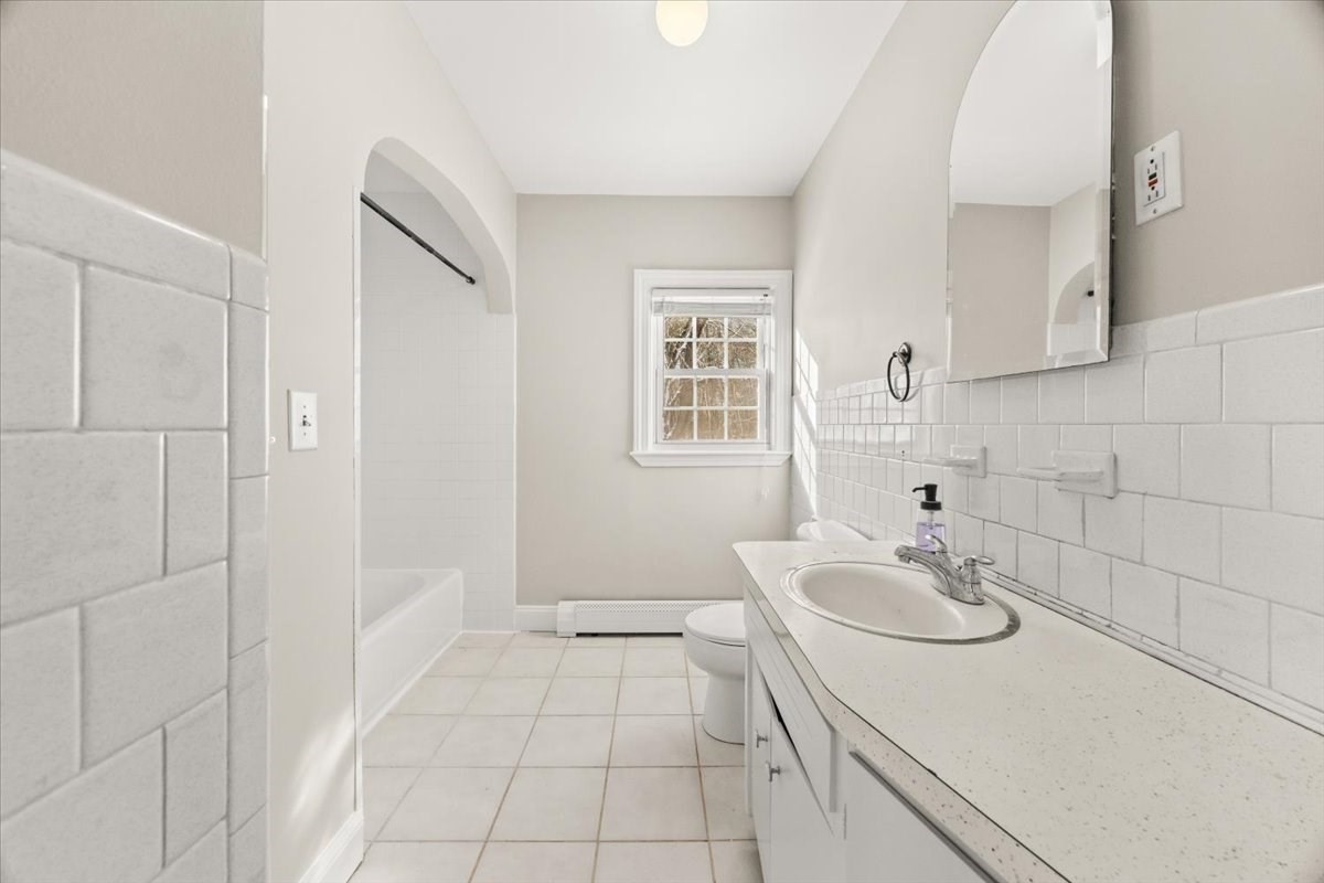 93 Linwood St, Brockton, MA 02301 - Image 28