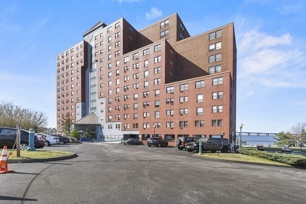 750 Davol Street Unit 616, Fall River, MA 02720