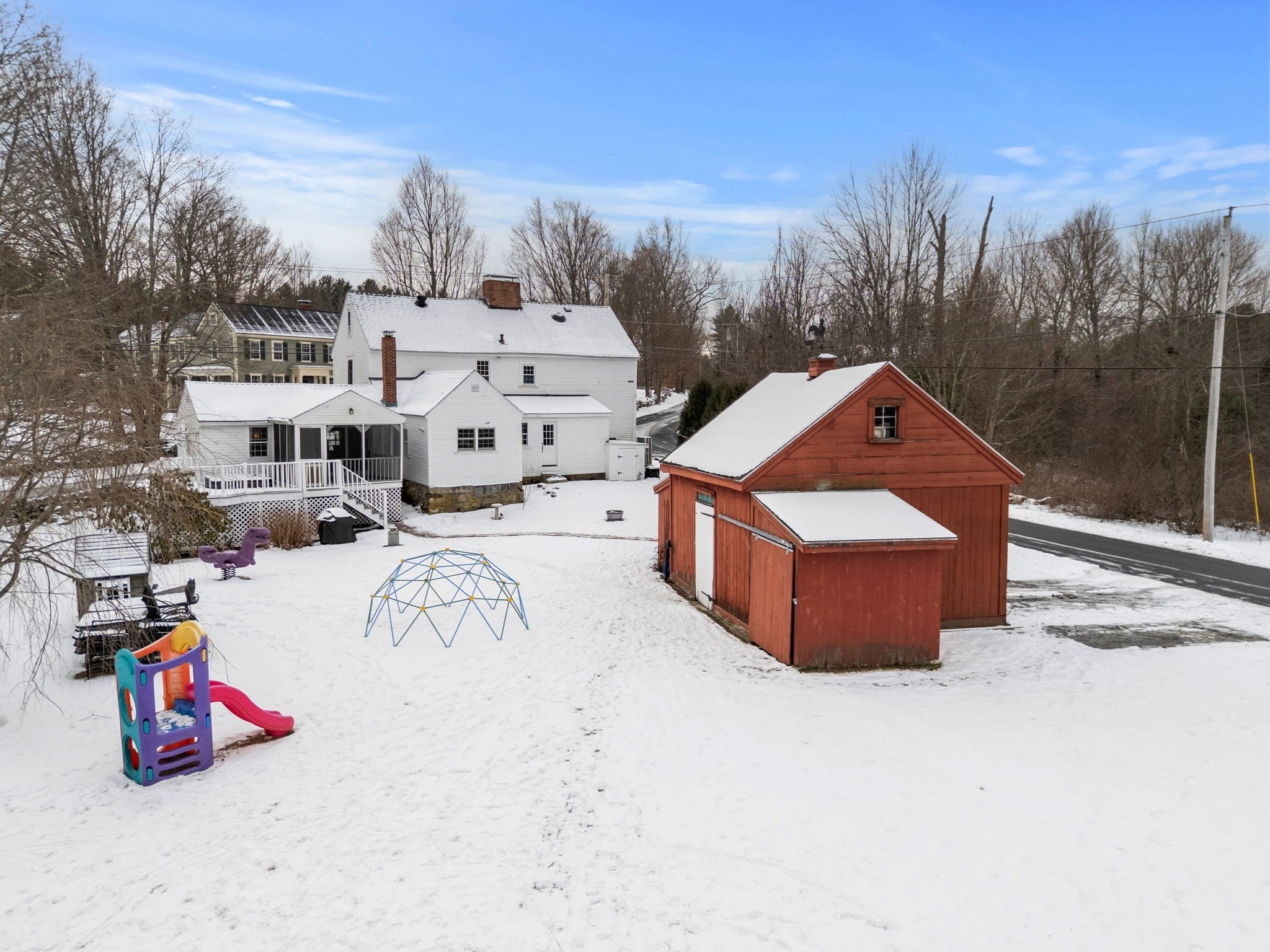 4 Thorndike St, Dunstable, MA 01827 - Image 2