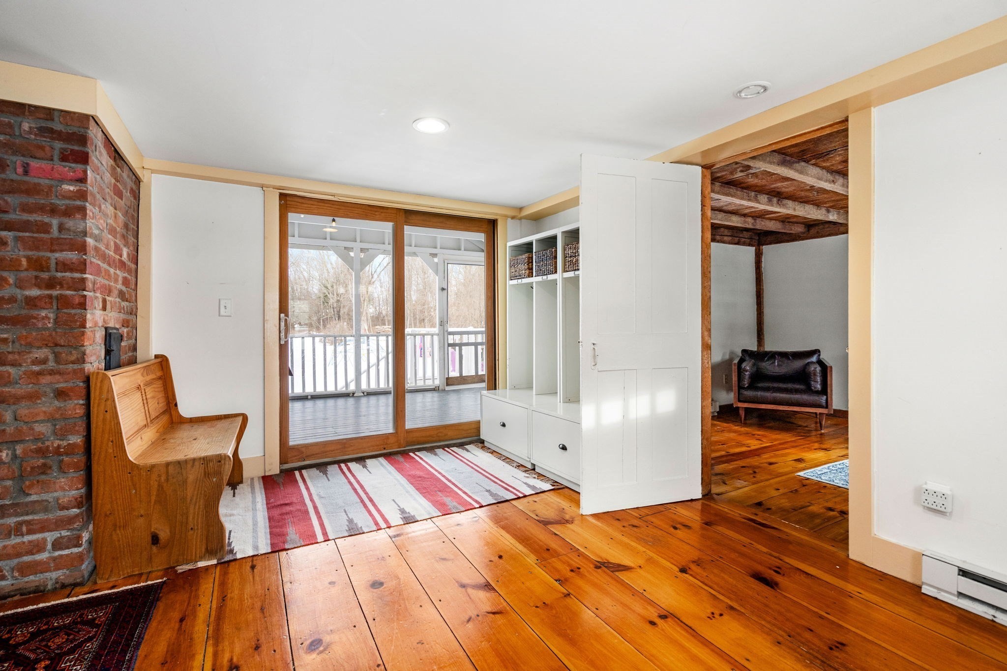 4 Thorndike St, Dunstable, MA 01827 - Image 5
