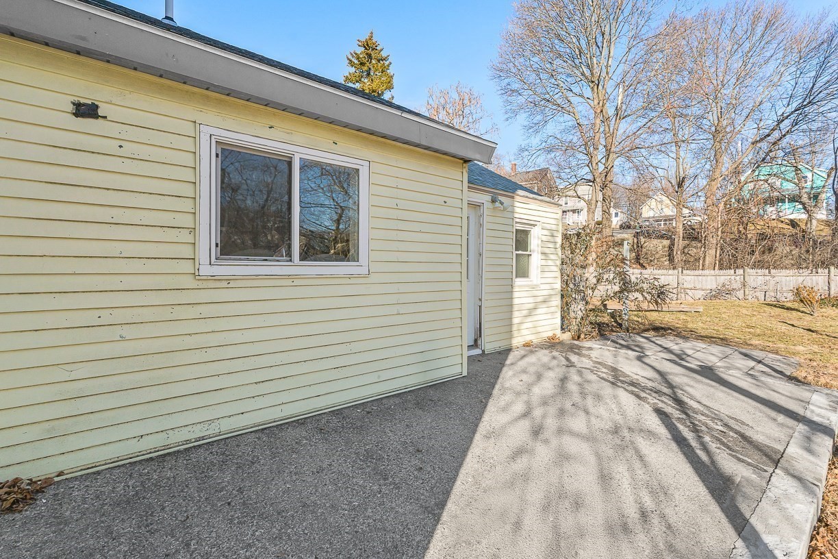 14 Garfield Avenue, Woburn, MA 01801 - Image 33