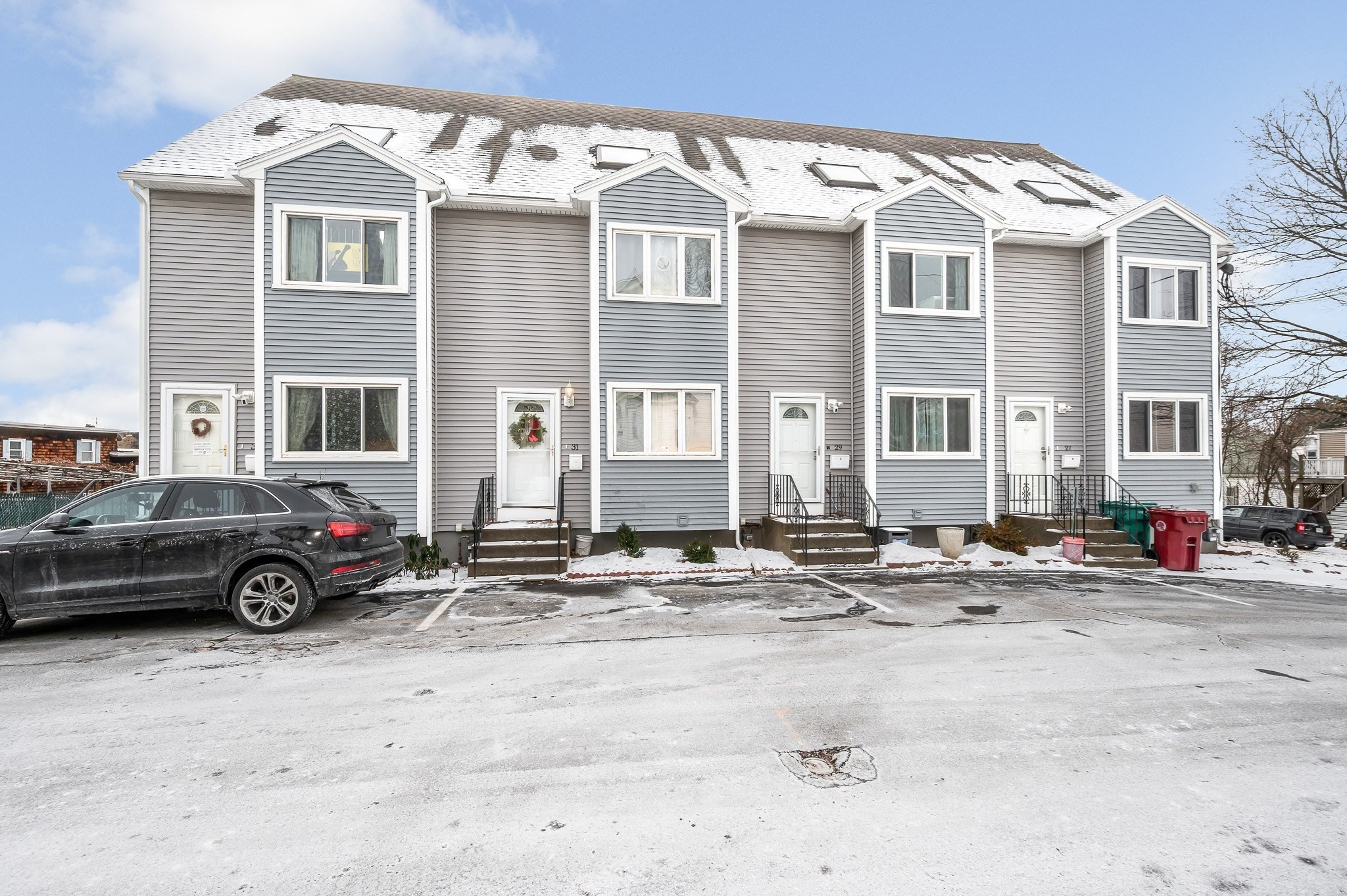 29 Pine Hill St Unit 29, Lowell, MA 01852