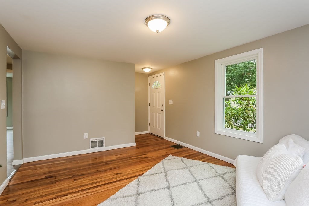 251 Edendale St, Springfield, MA 01104 - Image 12